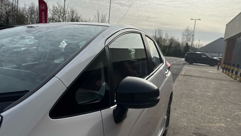 Honda Jazz 1.5 i-VTEC Sport 5dr Navi CVT Petrol Hatchback